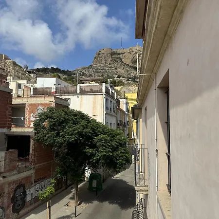 Modern Charm In Barrio * Alicante
