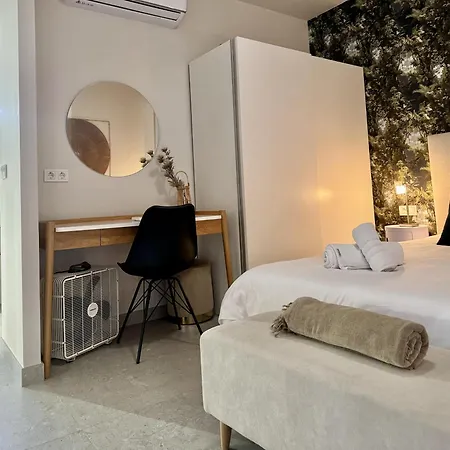 Apartment Modern Charm In Barrio